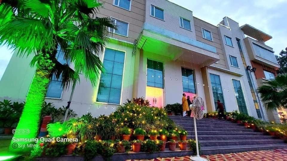 Hotel Pacific Roorkee ภายนอก รูปภาพ